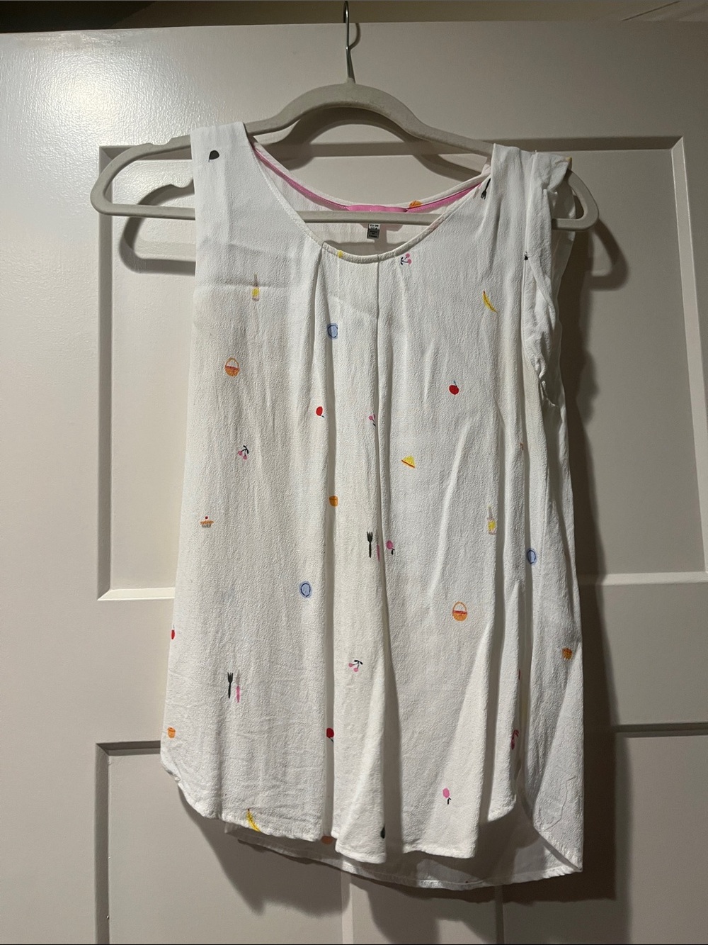Joules White Sleeveless Tank with Multicolor Mini Motifs